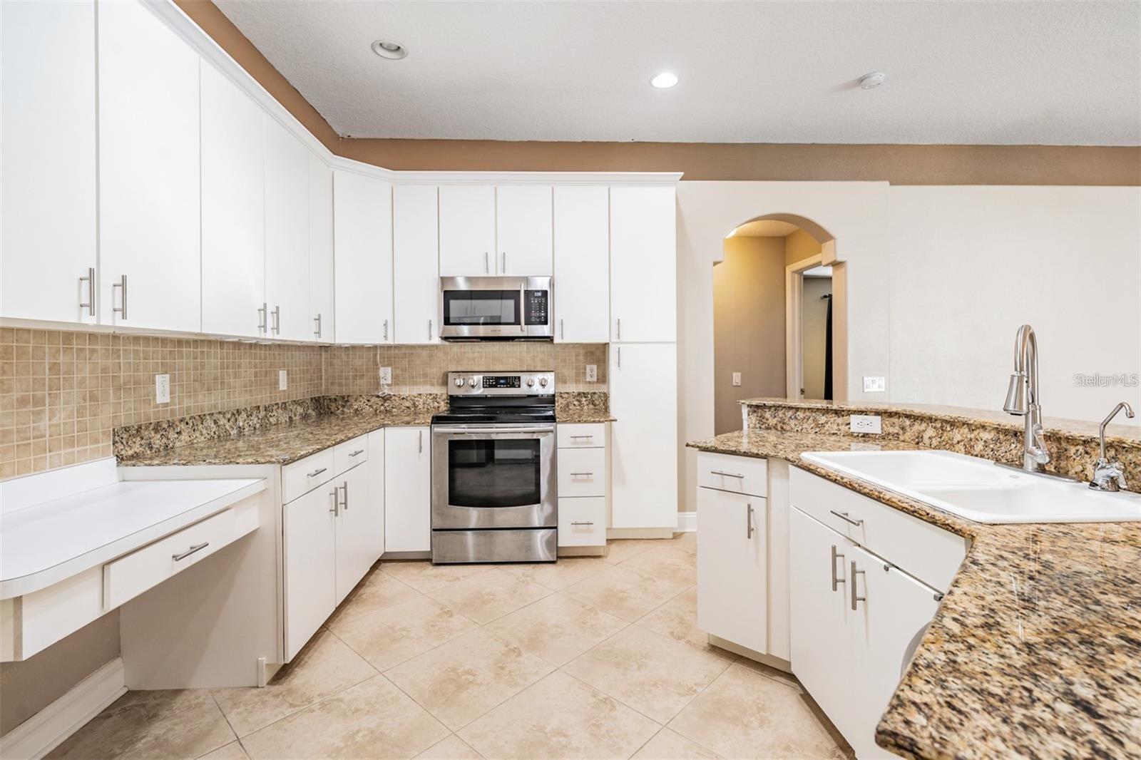 Image 13 of 68 For 25001 Bandana Court