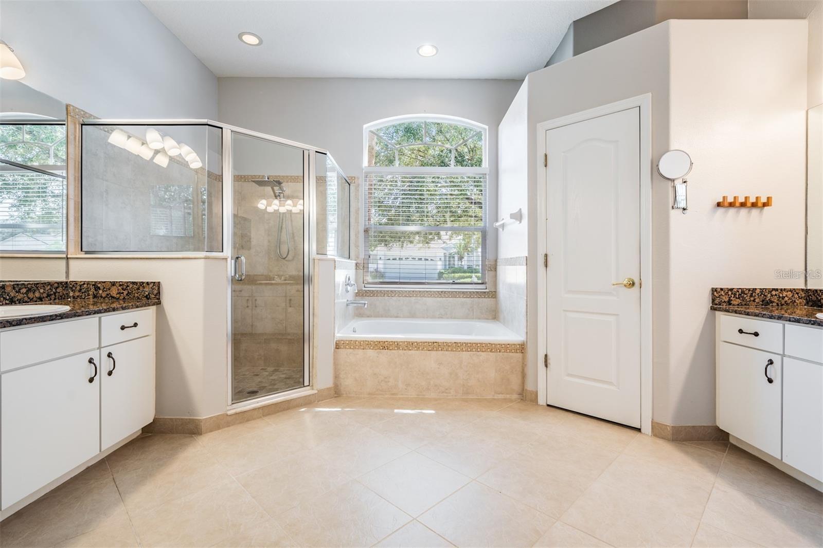 Image 18 of 68 For 25001 Bandana Court