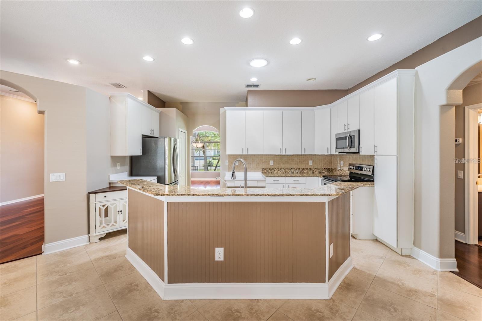 Image 25 of 68 For 25001 Bandana Court