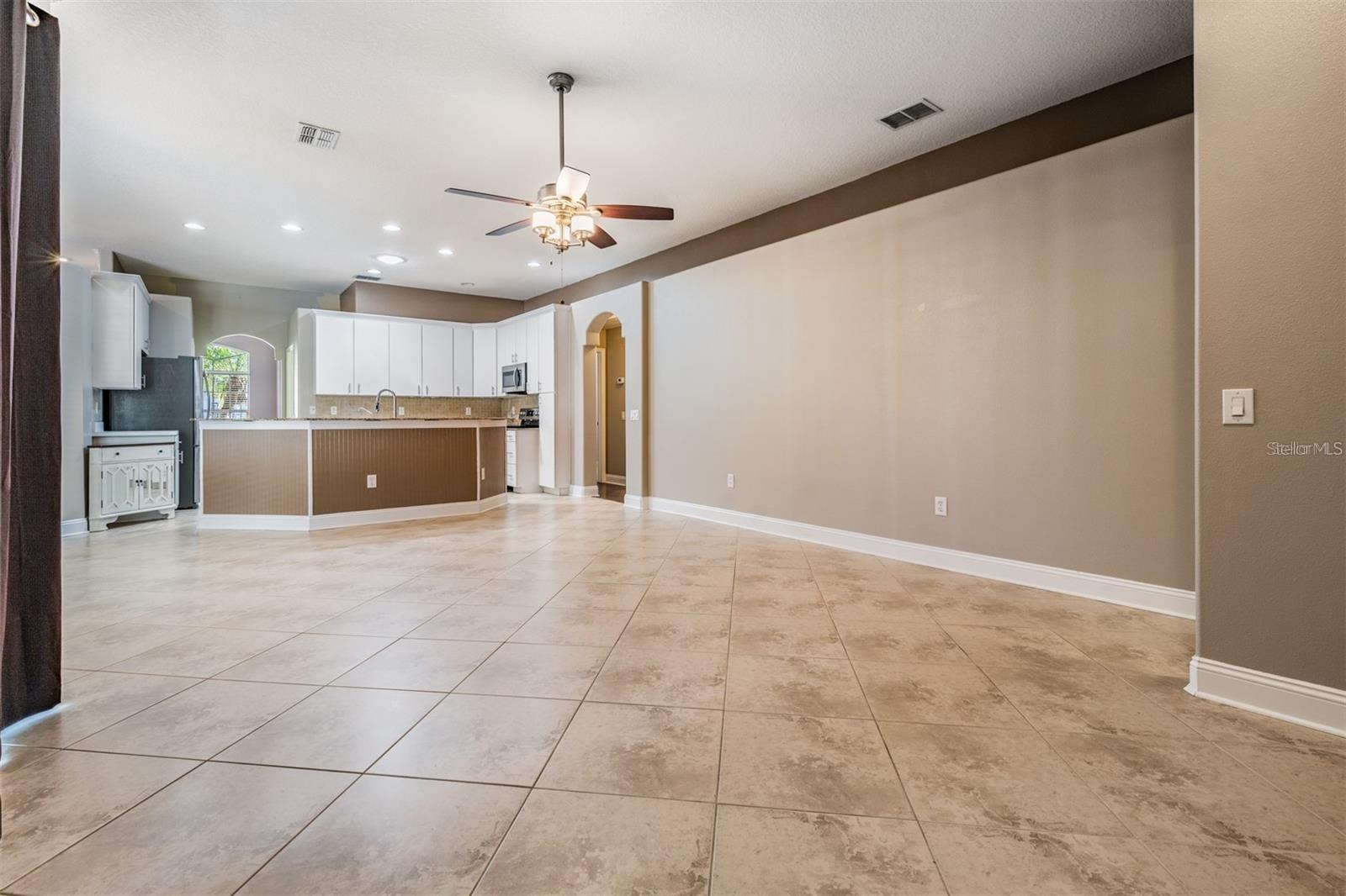 Image 35 of 68 For 25001 Bandana Court