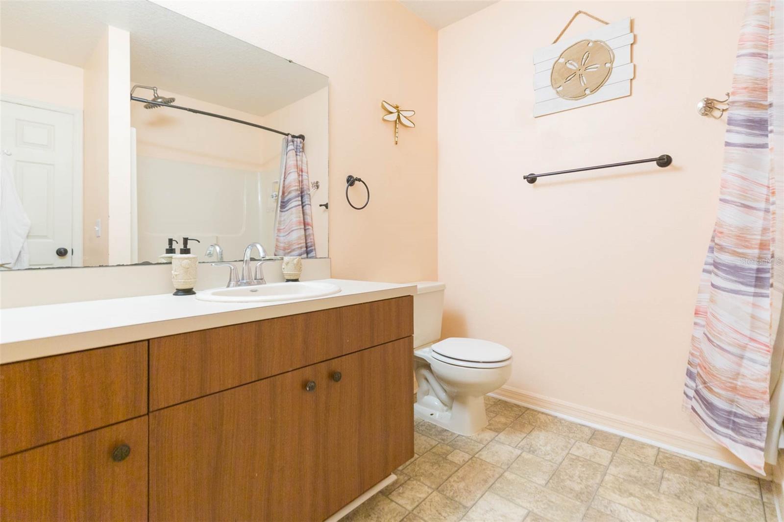 Image 36 of 50 For 4210 Roland Street