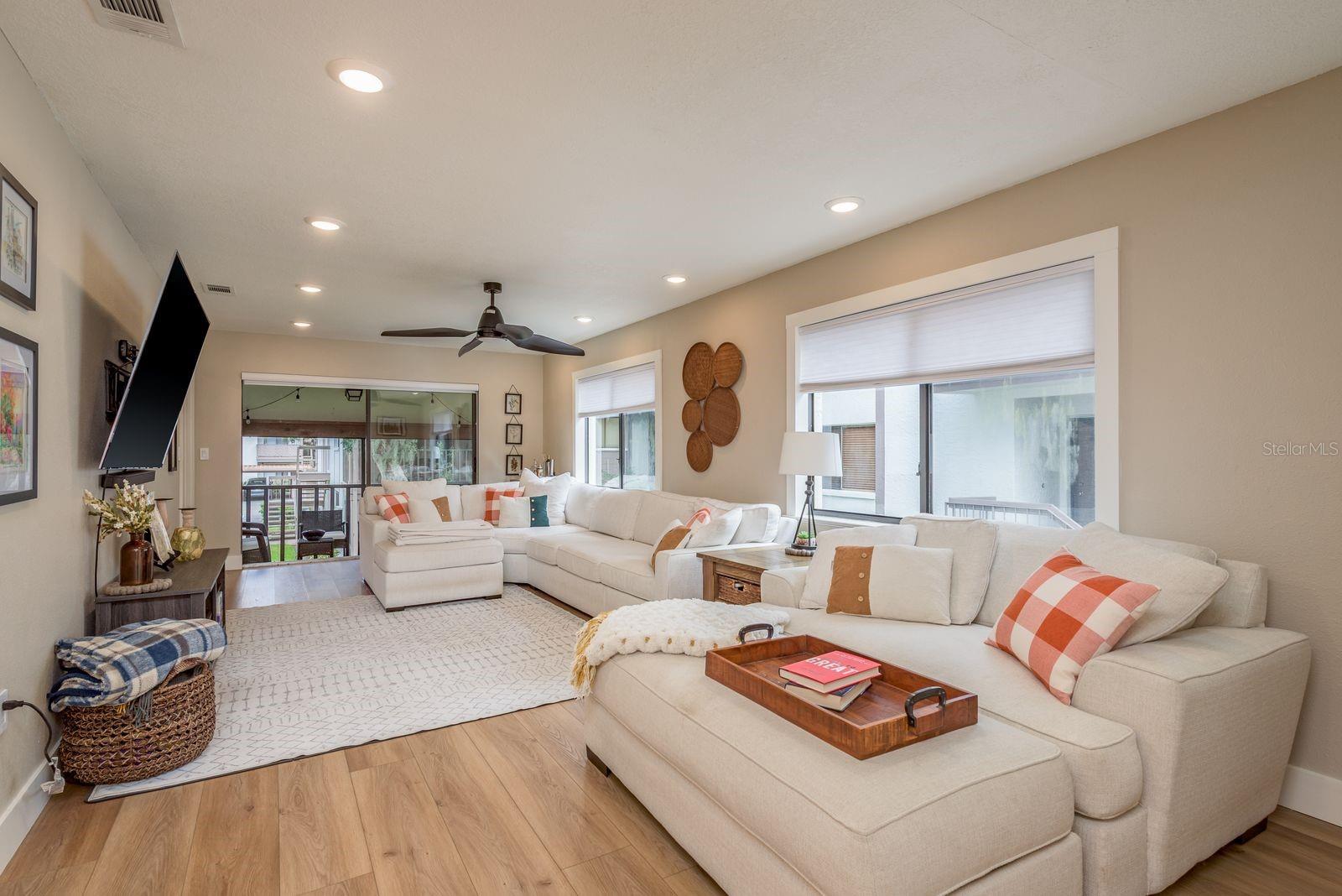 Image 6 of 35 For 511 Longfellow Court D