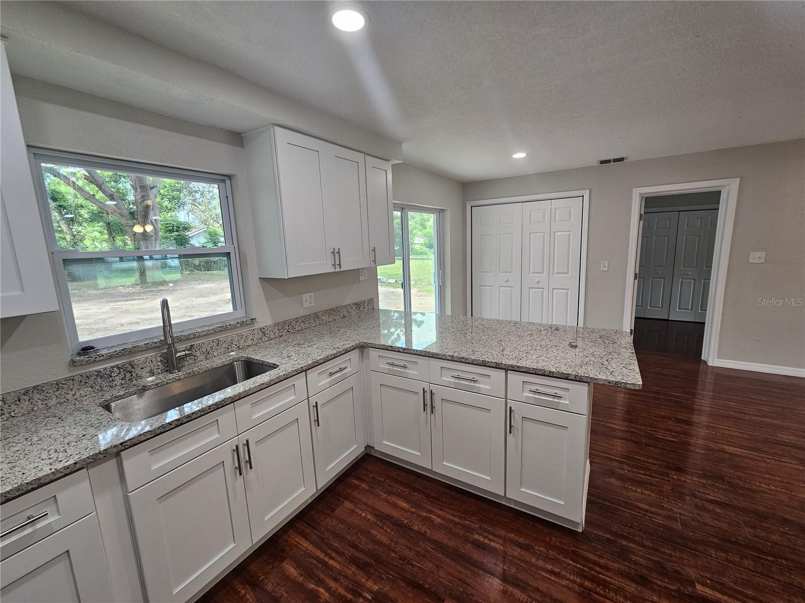 Image 11 of 44 For 34911 Ansley Avenue