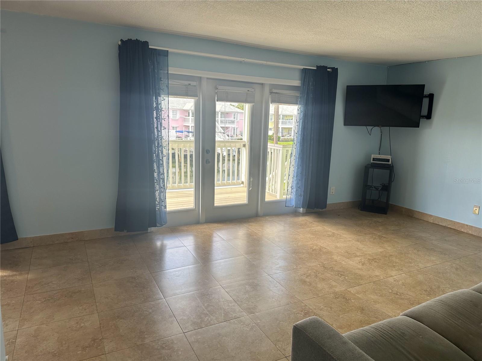 Image 5 of 30 For 4859 Coquina Key Drive Se C