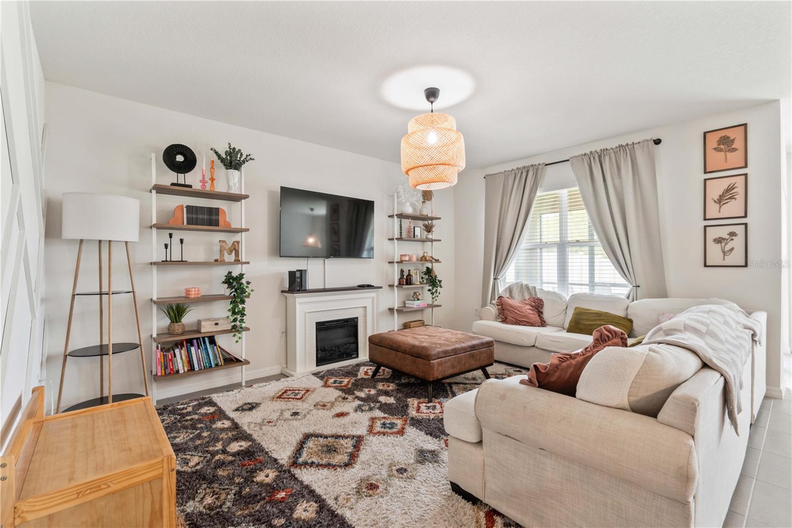 Image 34 of 58 For 15830 Sea Canary Place