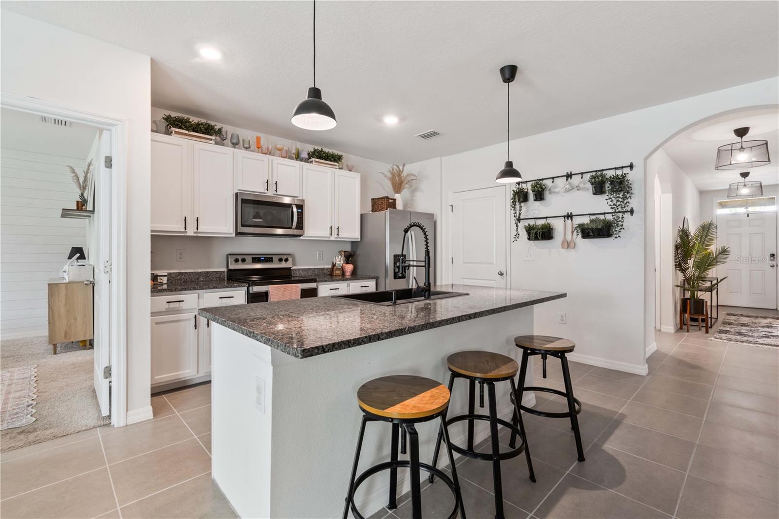 Image 4 of 58 For 15830 Sea Canary Place