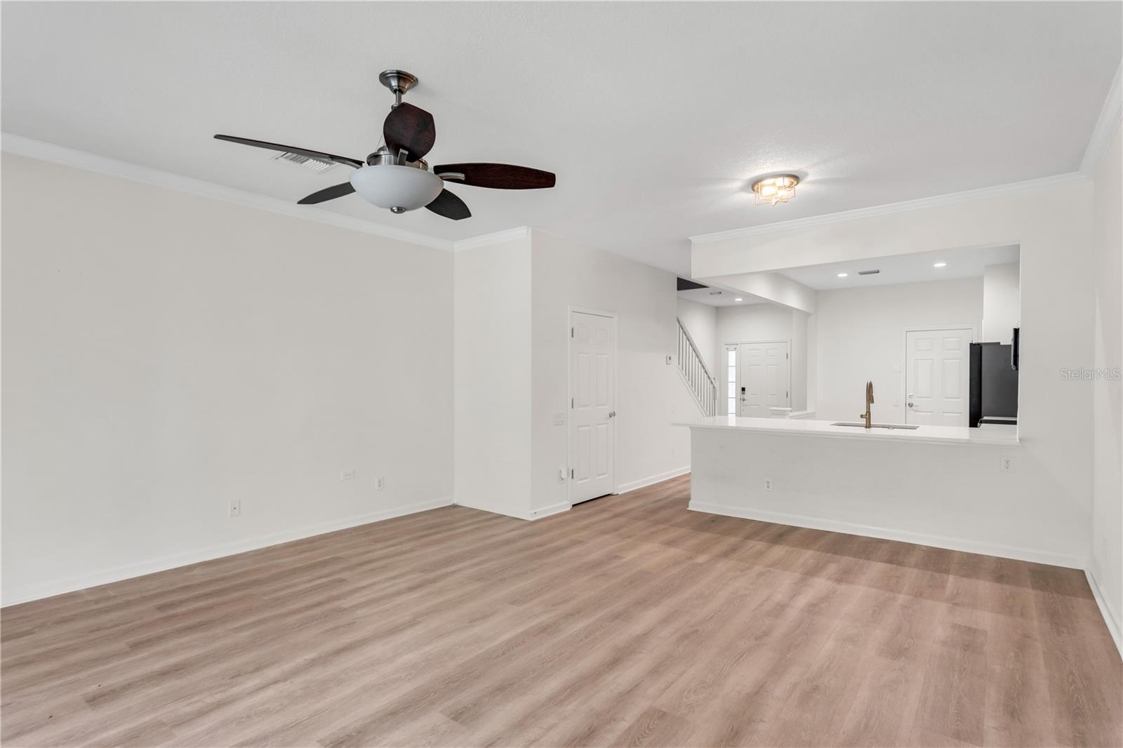 Image 3 of 26 For 6920 Charlotte Harbor Way