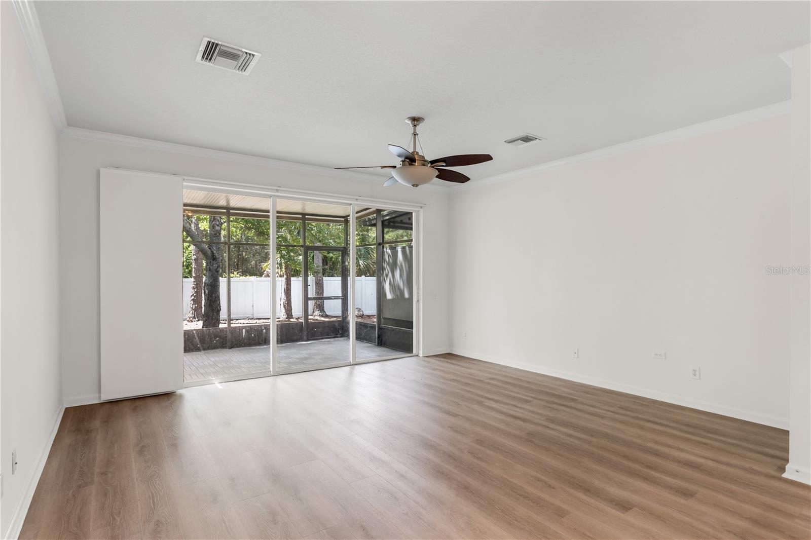 Image 4 of 26 For 6920 Charlotte Harbor Way