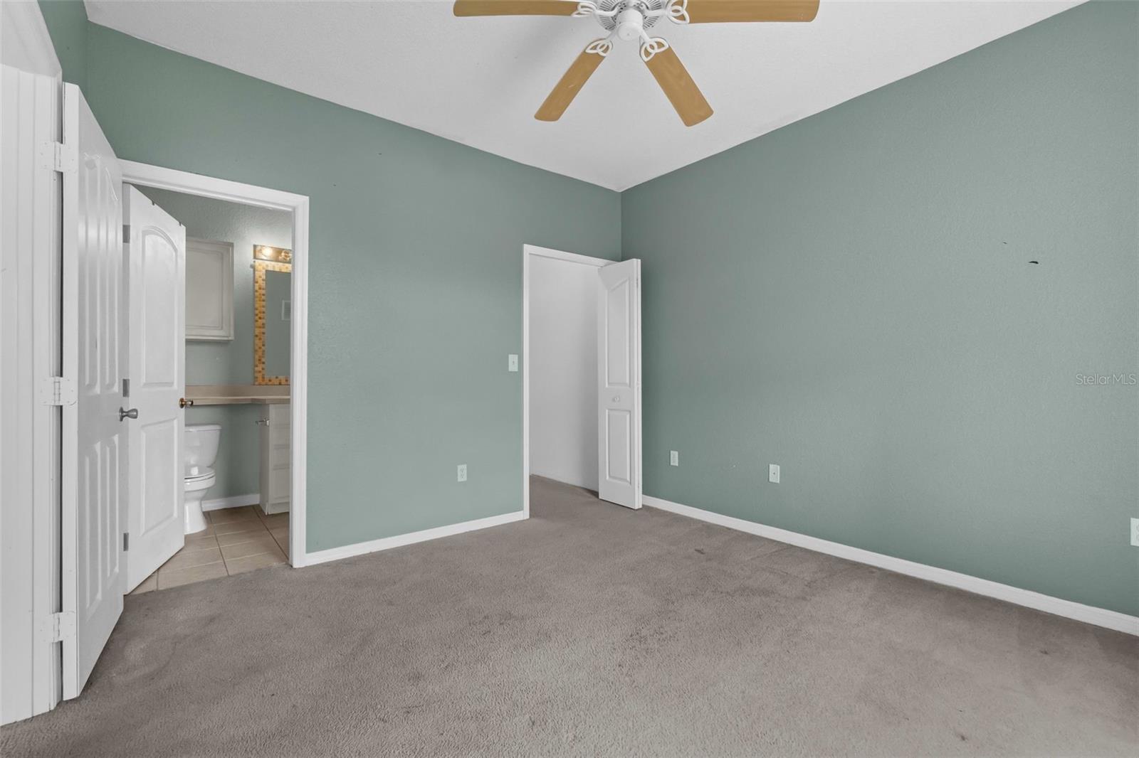 Image 15 of 37 For 8822 Dunes Court 307