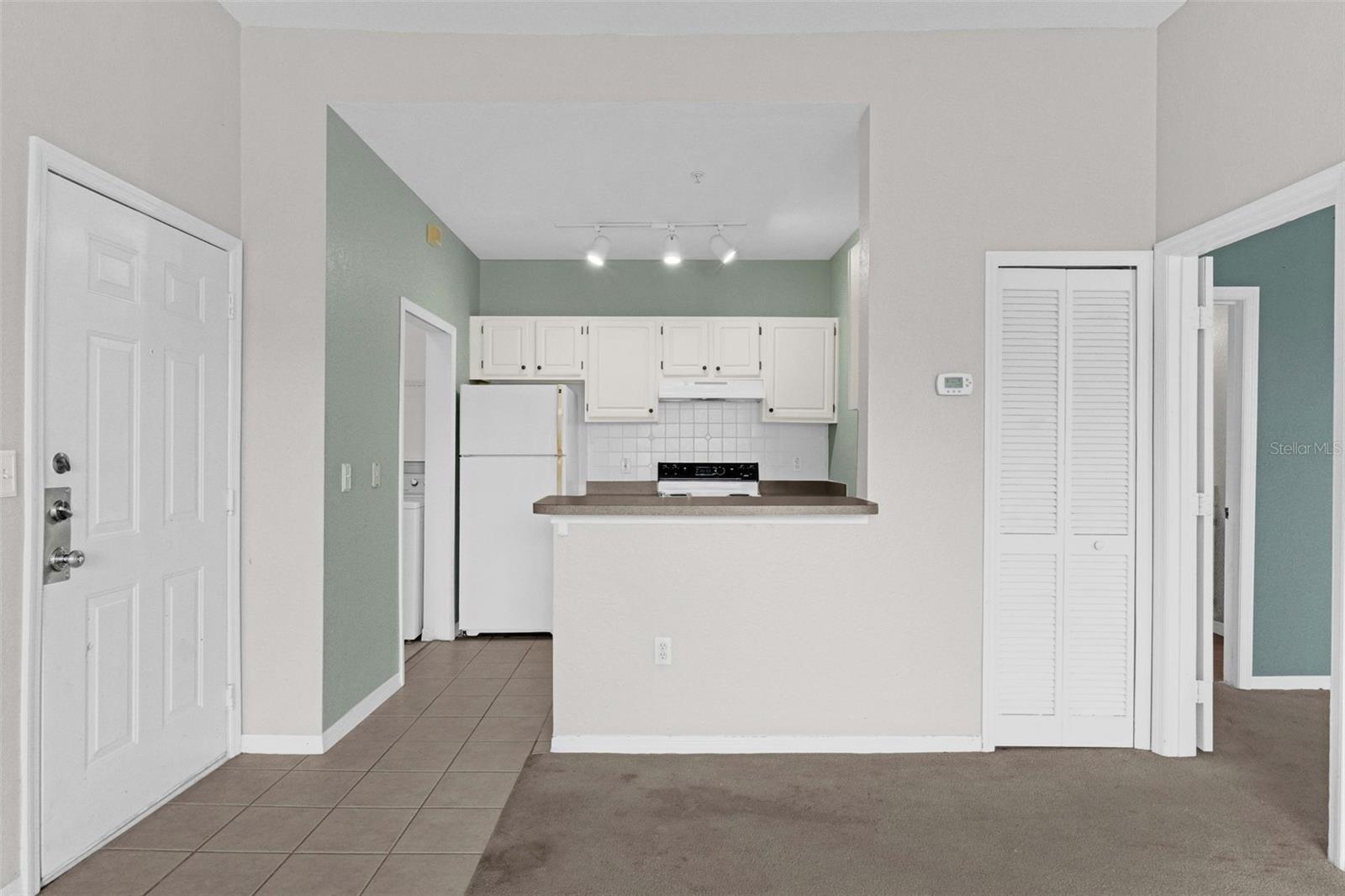 Image 7 of 37 For 8822 Dunes Court 307