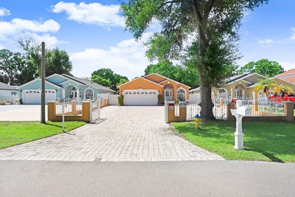 Details for 8712 Fountain Avenue, TAMPA, FL 33615
