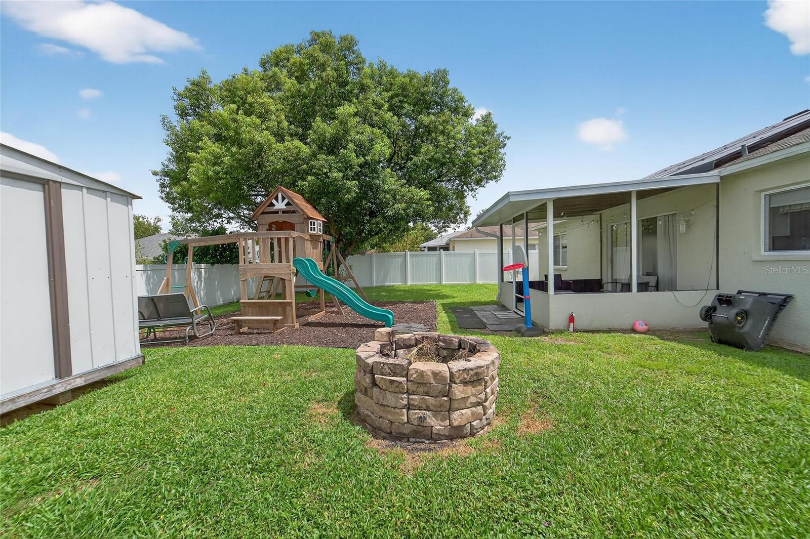 Image 36 of 52 For 4520 Reynolds Creek Avenue