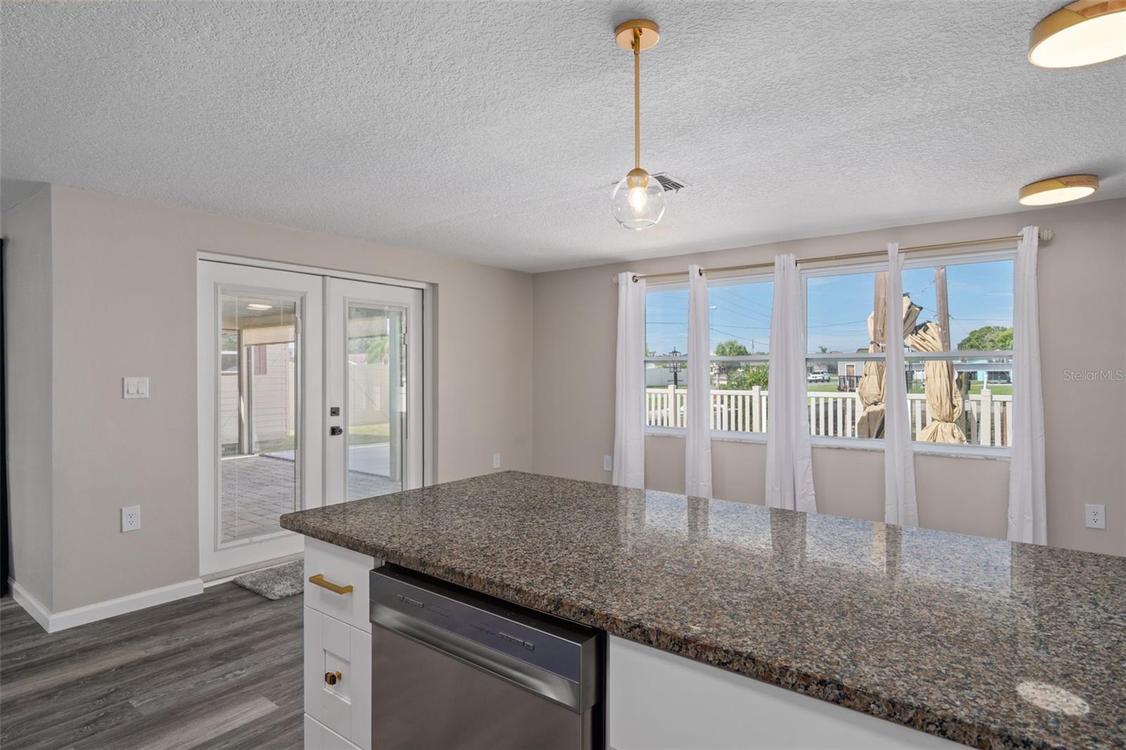 Image 20 of 65 For 13727 Gene Rossi Avenue