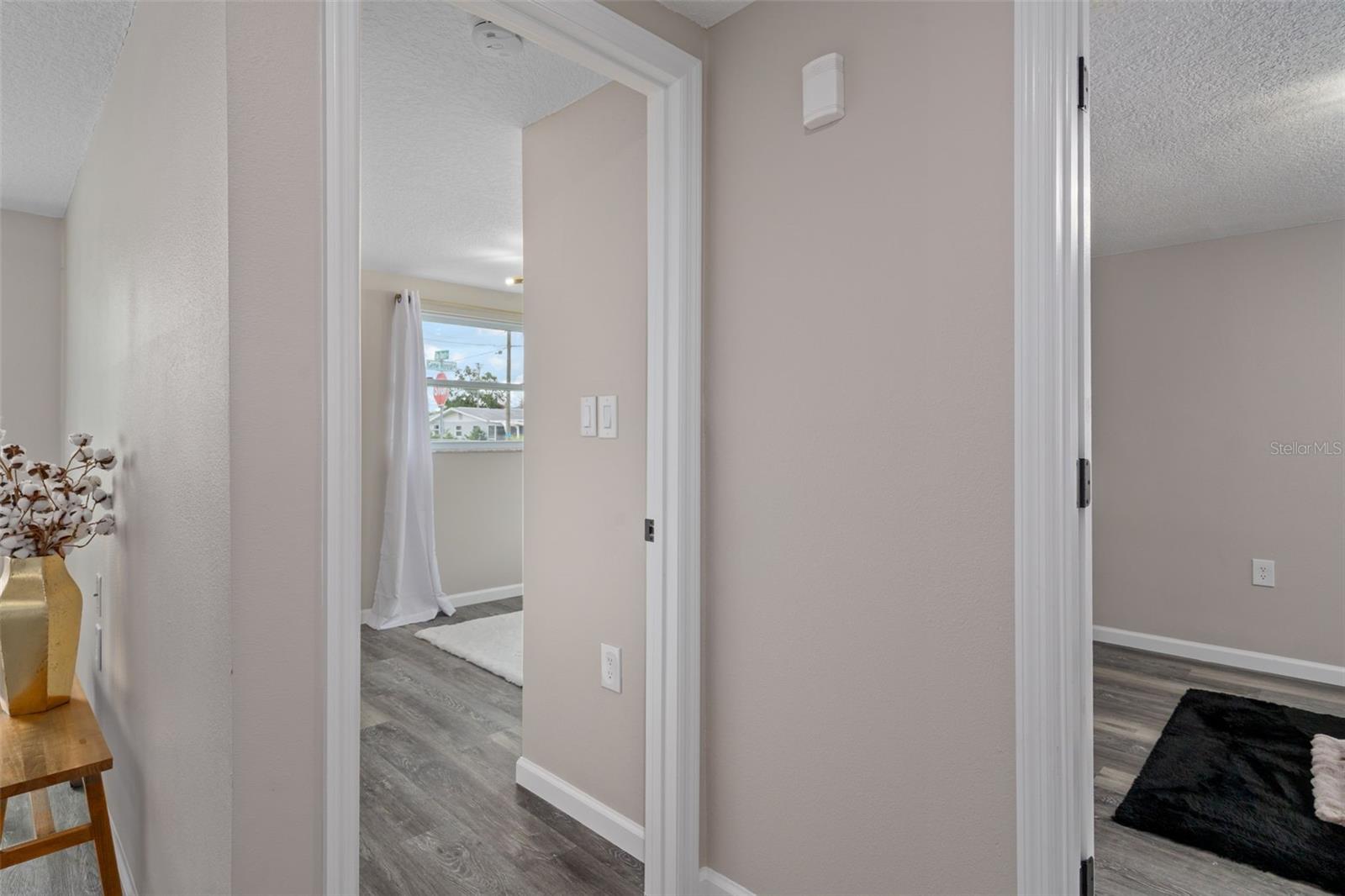 Image 31 of 65 For 13727 Gene Rossi Avenue