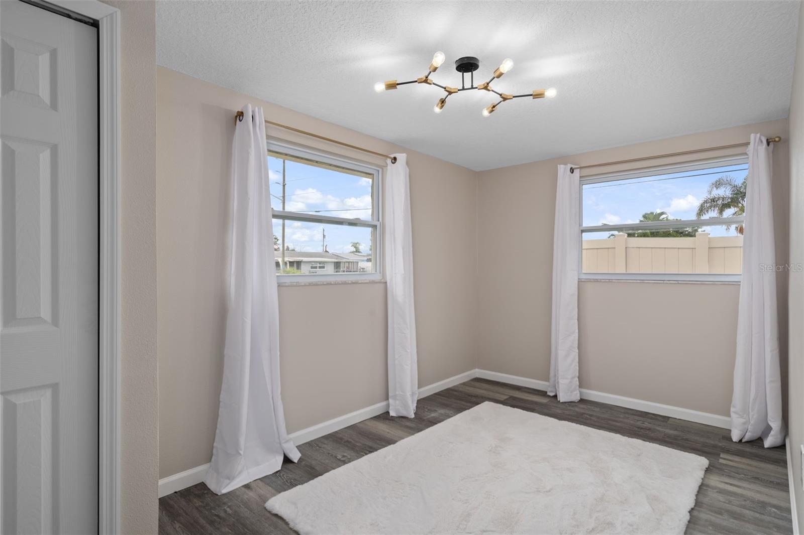 Image 39 of 65 For 13727 Gene Rossi Avenue