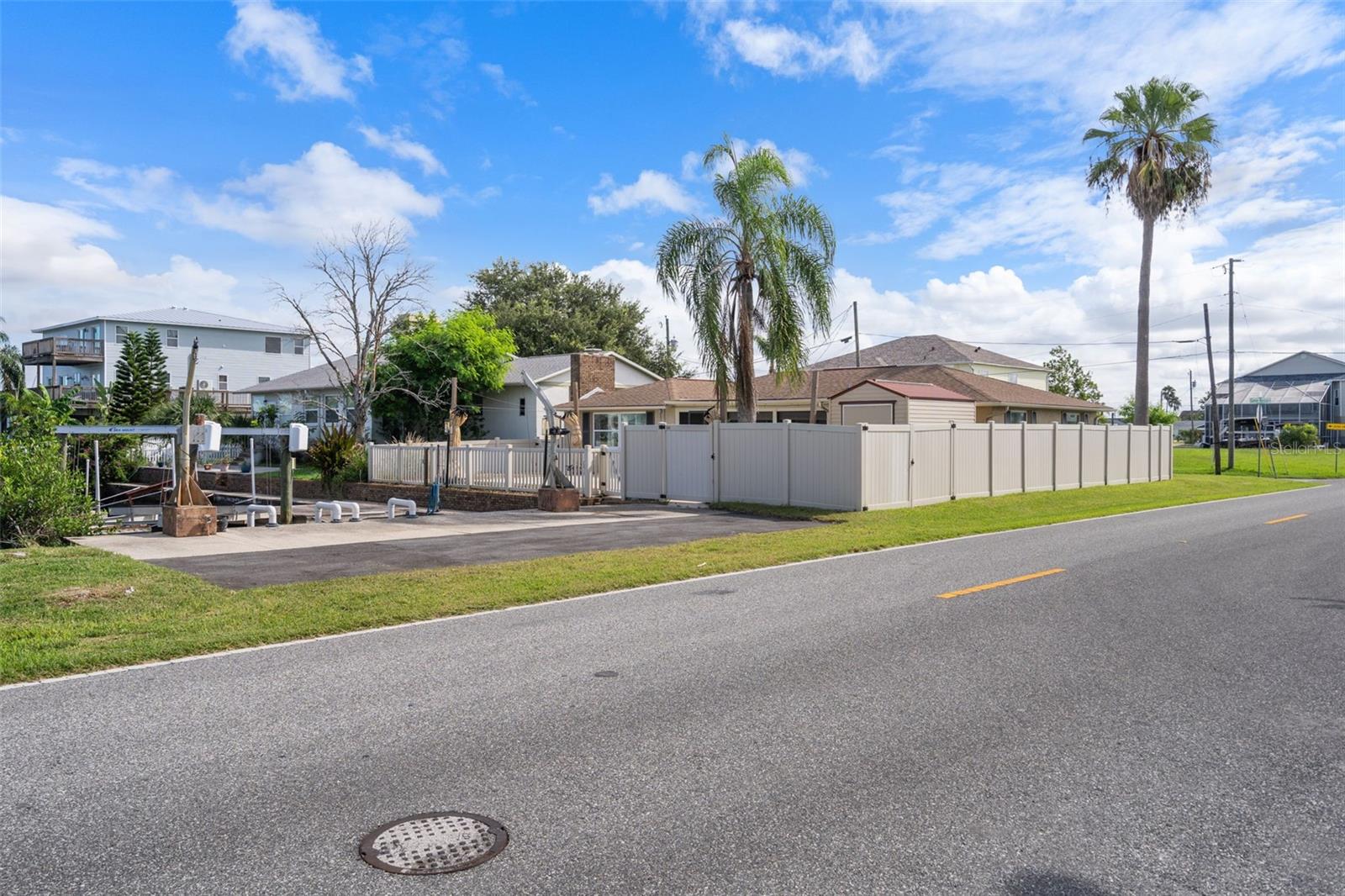 Image 51 of 65 For 13727 Gene Rossi Avenue