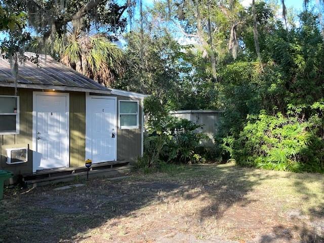 Listing photo id 25 for 6915 40th Street