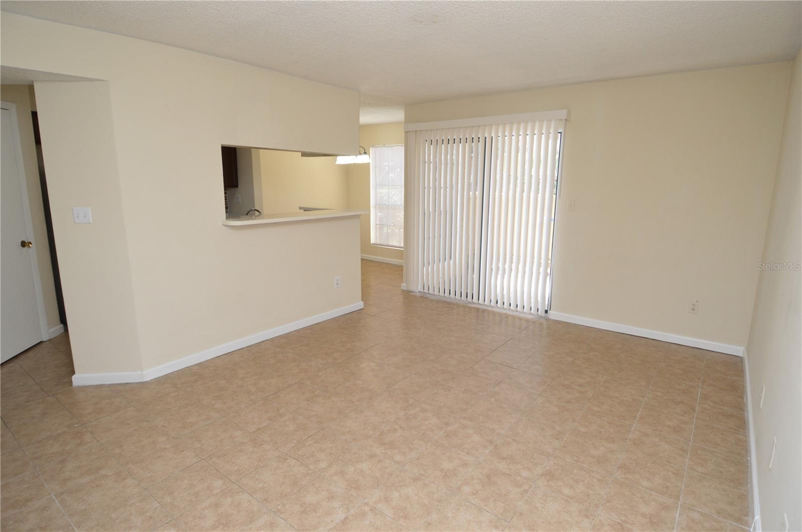 Image 14 of 95 For 8647 Mallard Reserve Drive 103