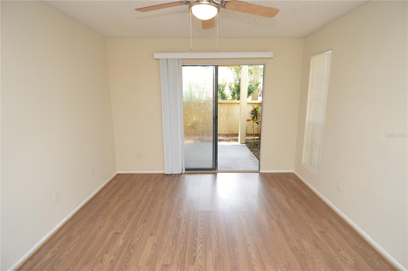 Image 27 of 95 For 8647 Mallard Reserve Drive 103