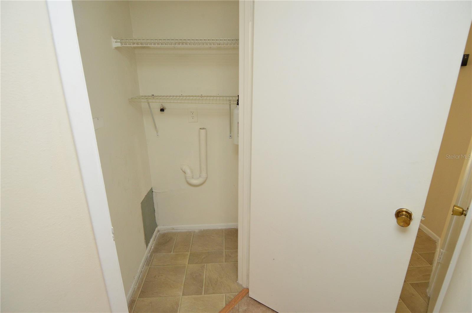 Image 3 of 95 For 8647 Mallard Reserve Drive 103