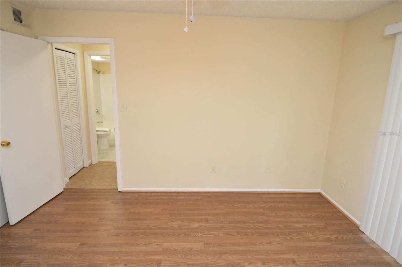 Image 35 of 95 For 8647 Mallard Reserve Drive 103