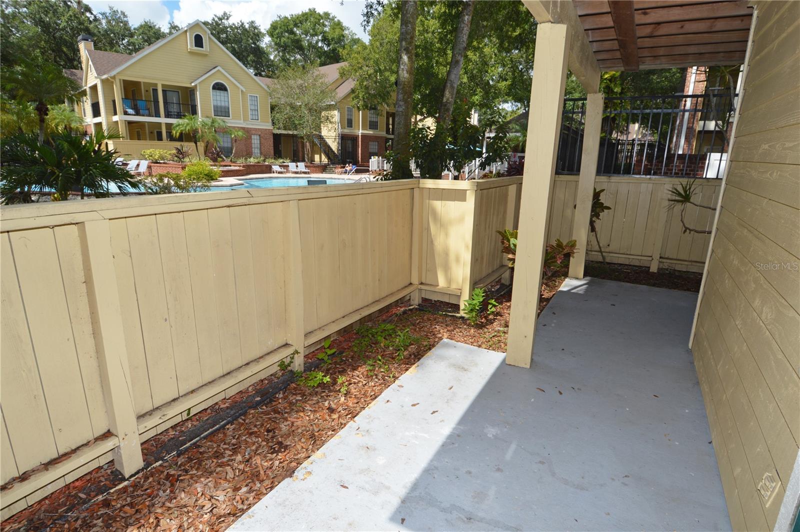 Image 36 of 95 For 8647 Mallard Reserve Drive 103