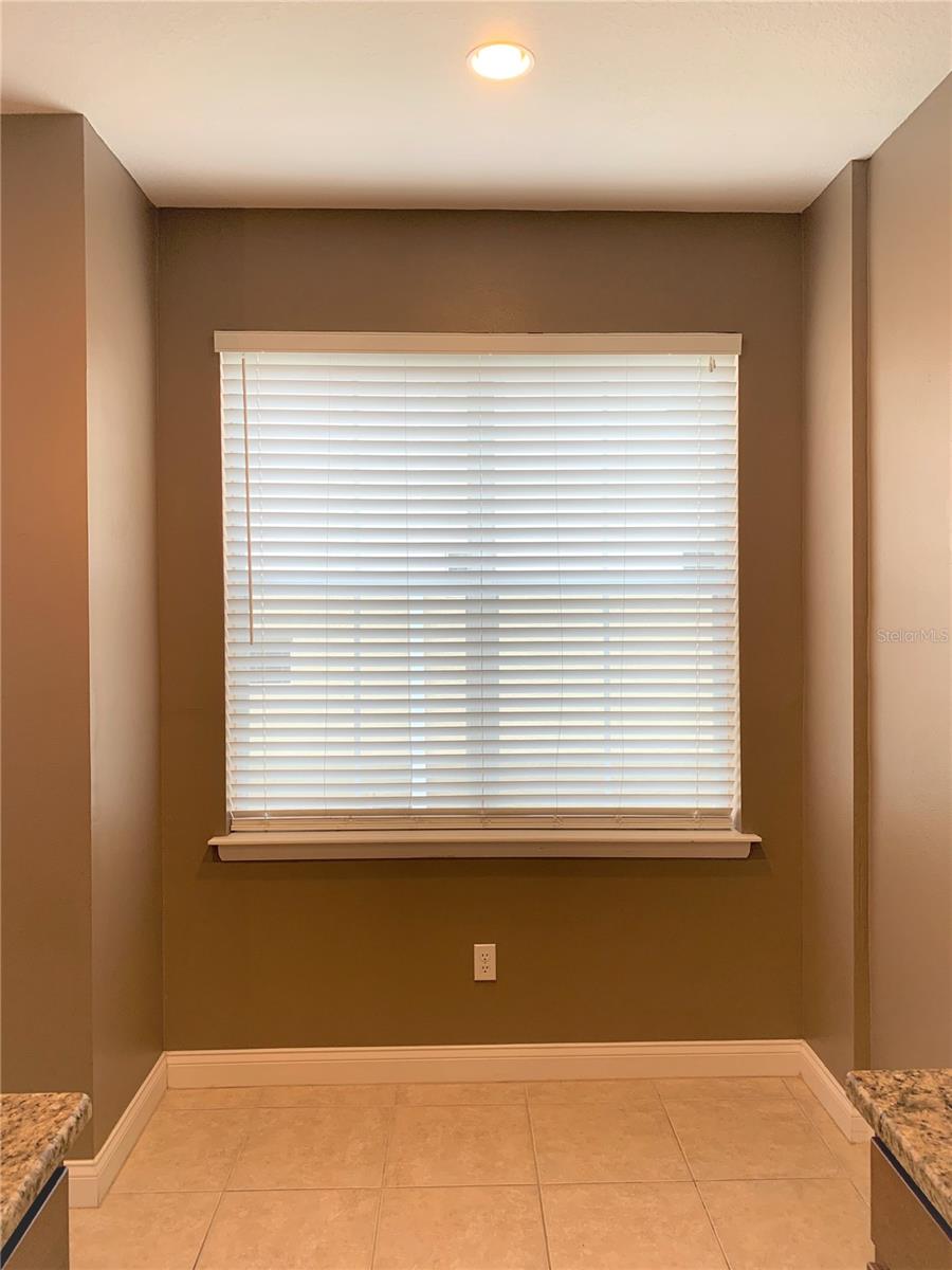 Image 13 of 26 For 4511 Legacy Park Drive