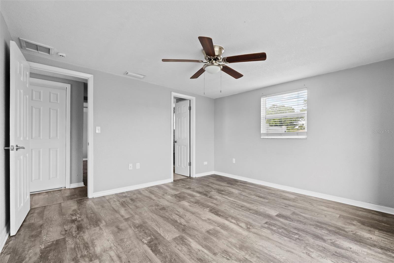 Image 34 of 74 For 7135 Flaggler Drive