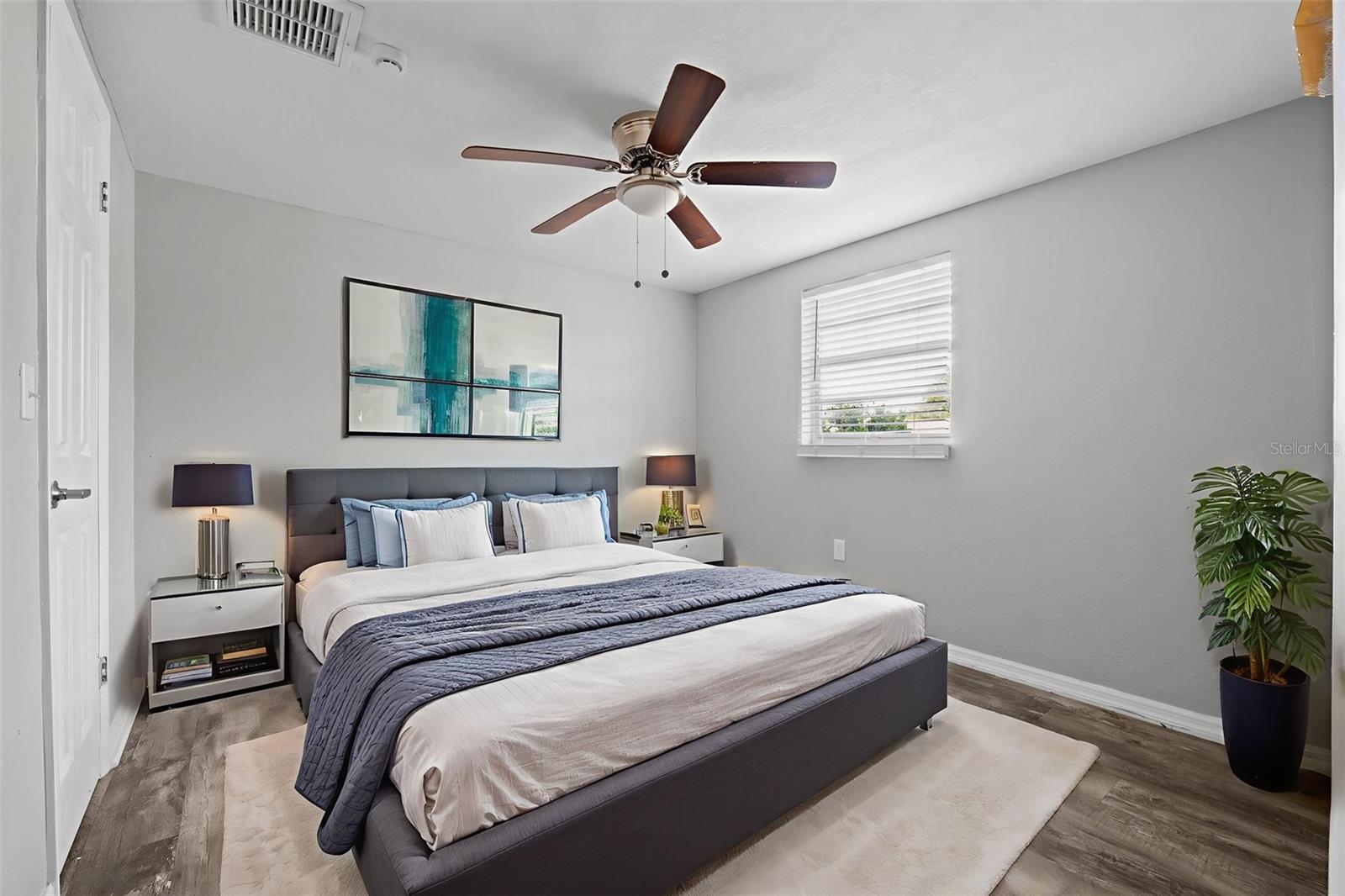 Image 39 of 74 For 7135 Flaggler Drive