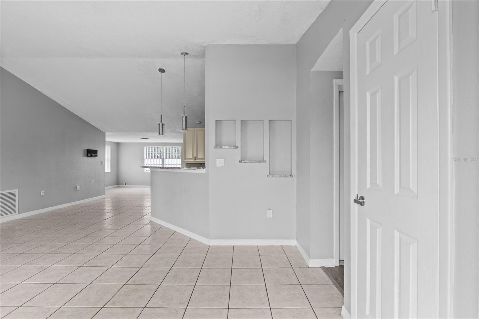 Image 5 of 74 For 7135 Flaggler Drive