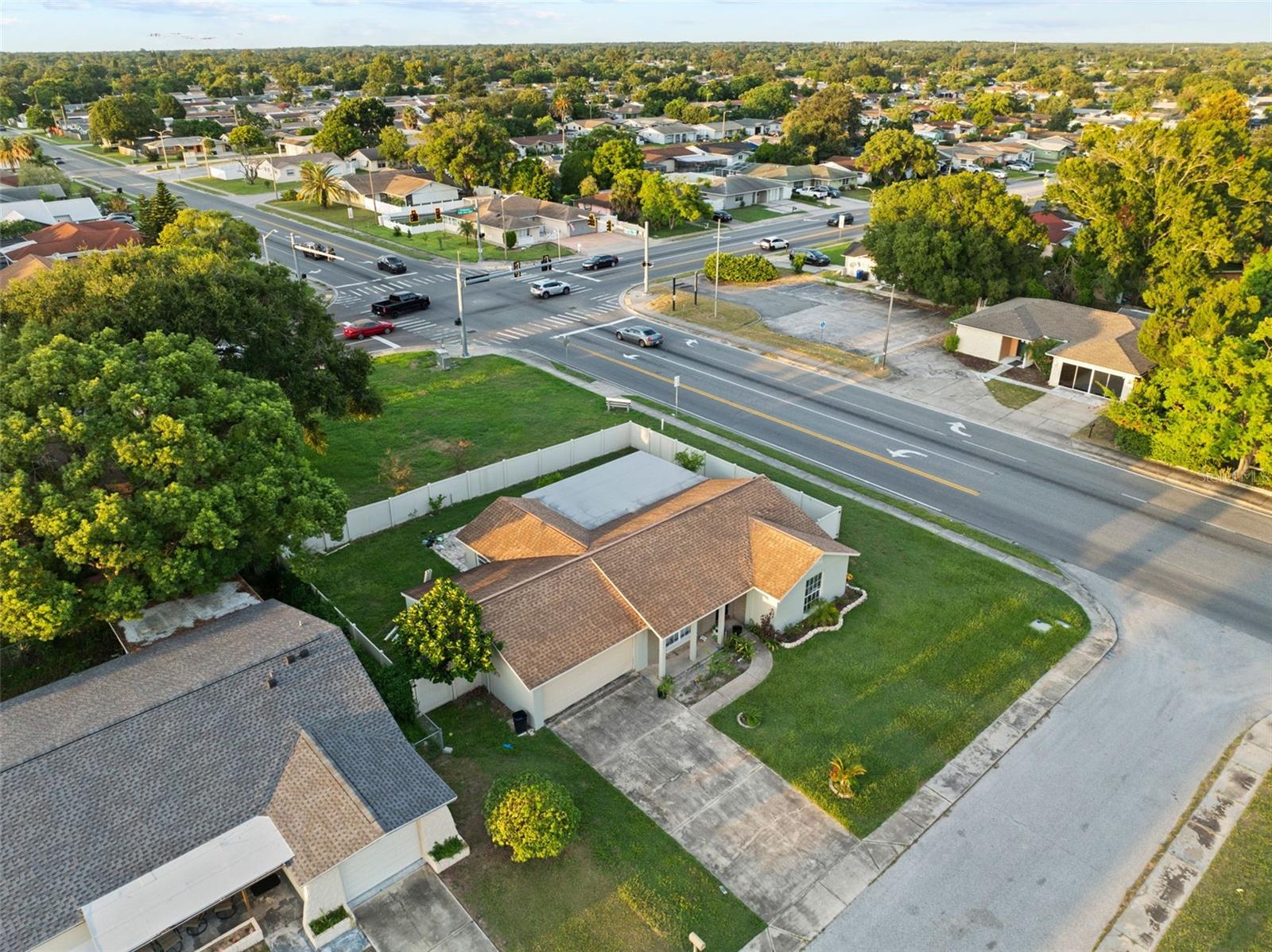 Image 52 of 74 For 7135 Flaggler Drive