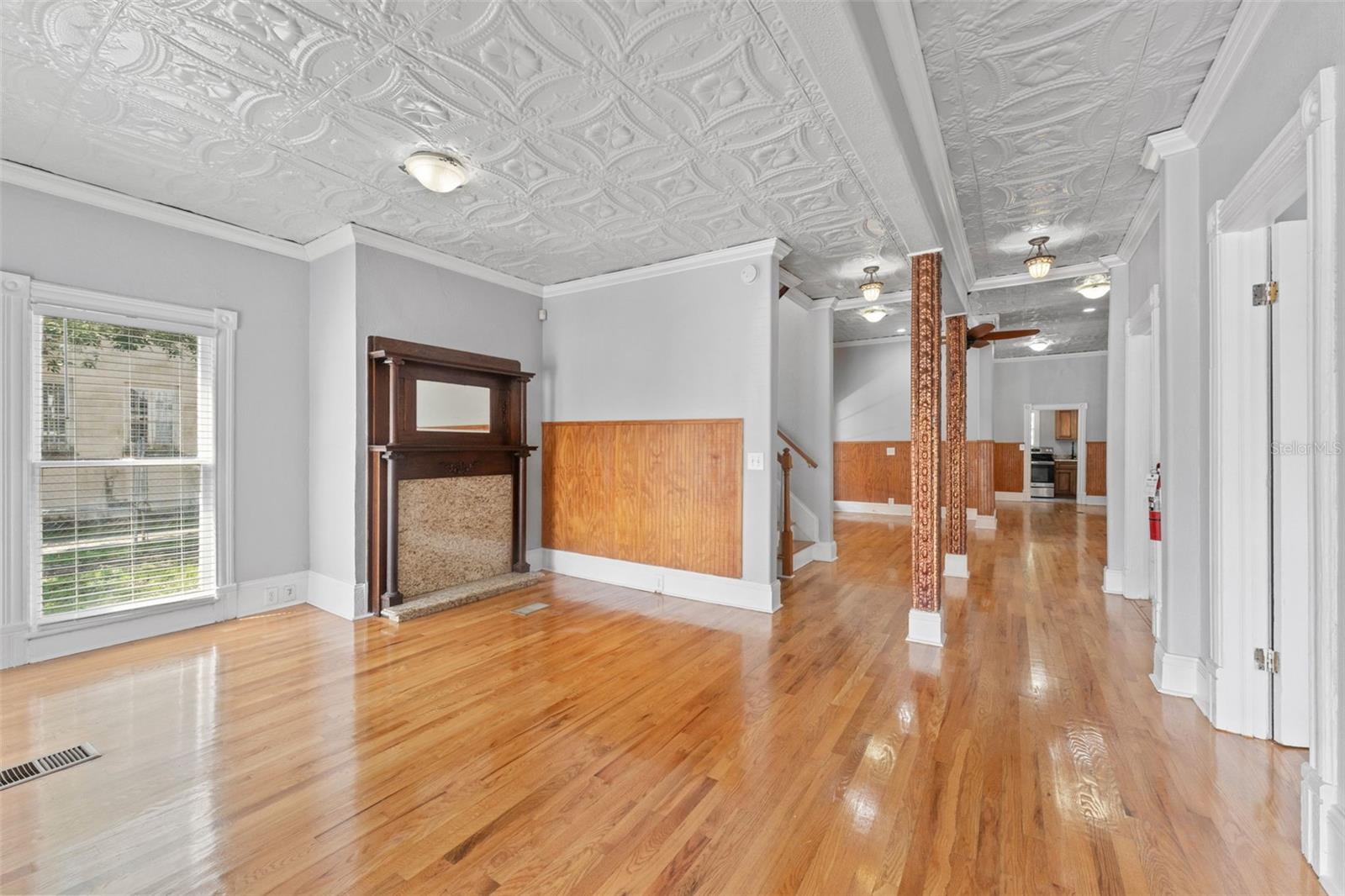 Image 12 of 33 For 4206 Nebraska Avenue N