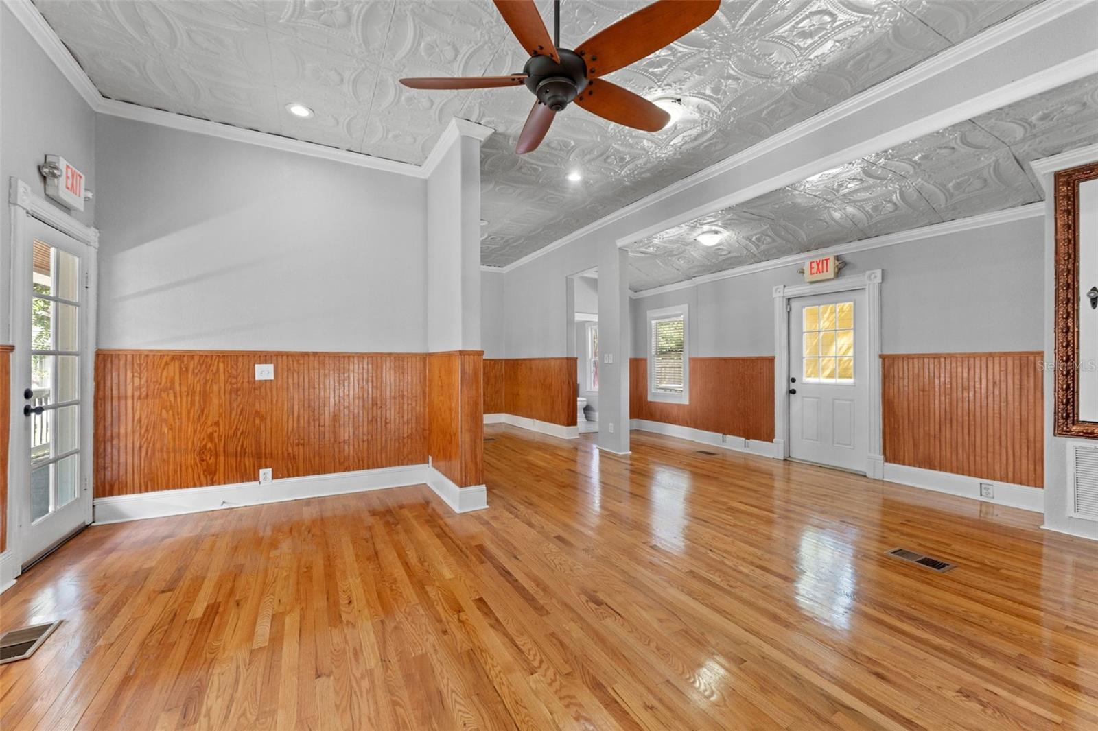 Image 14 of 33 For 4206 Nebraska Avenue N