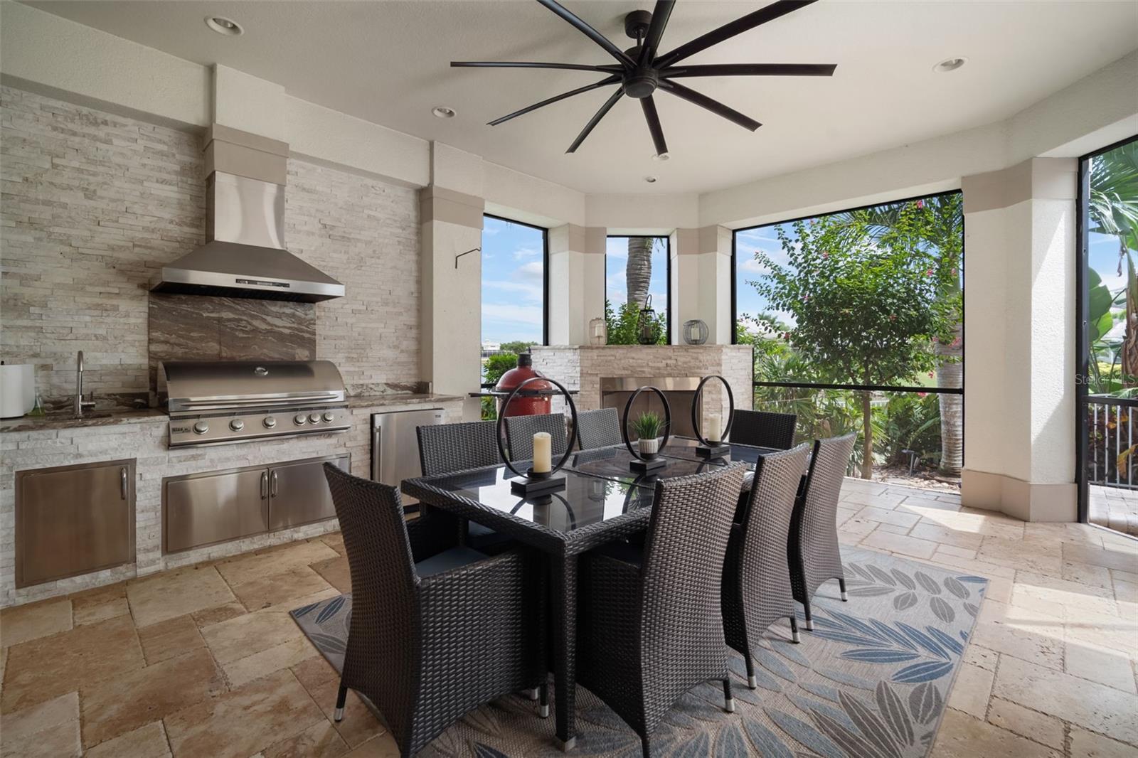 Listing photo id 22 for 5405 Tybee Island Drive