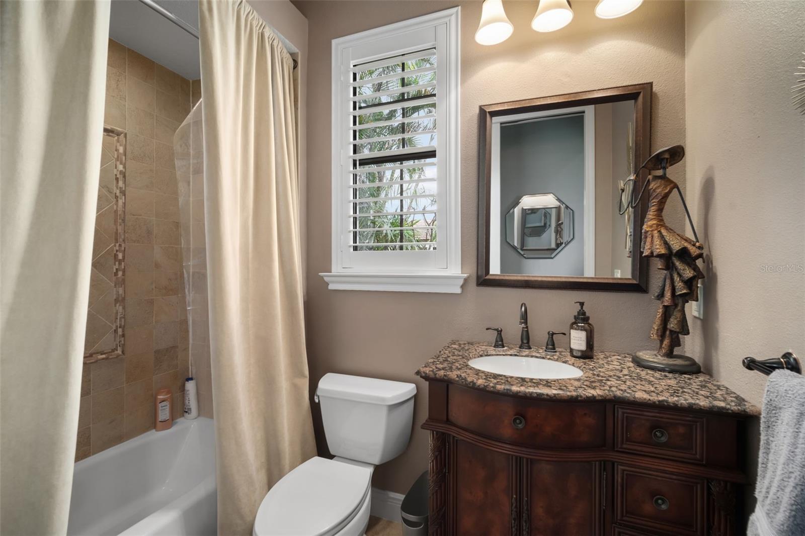 Listing photo id 37 for 5405 Tybee Island Drive