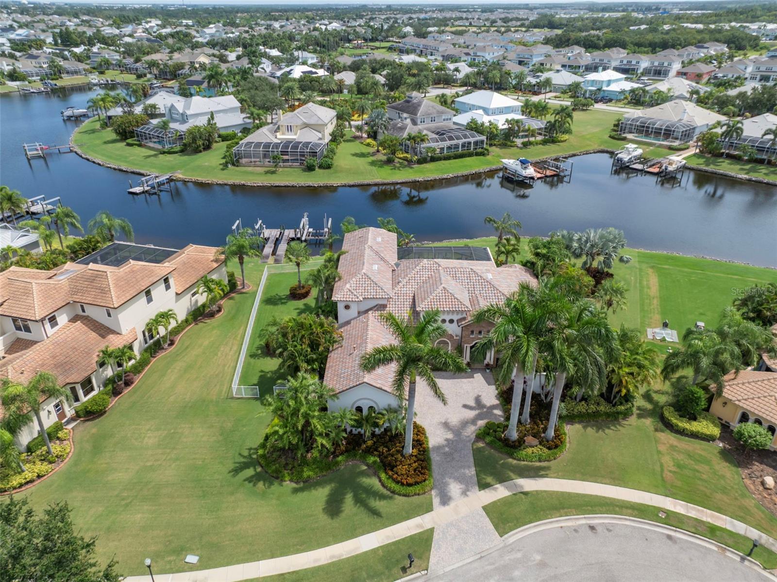 Listing photo id 2 for 5405 Tybee Island Drive