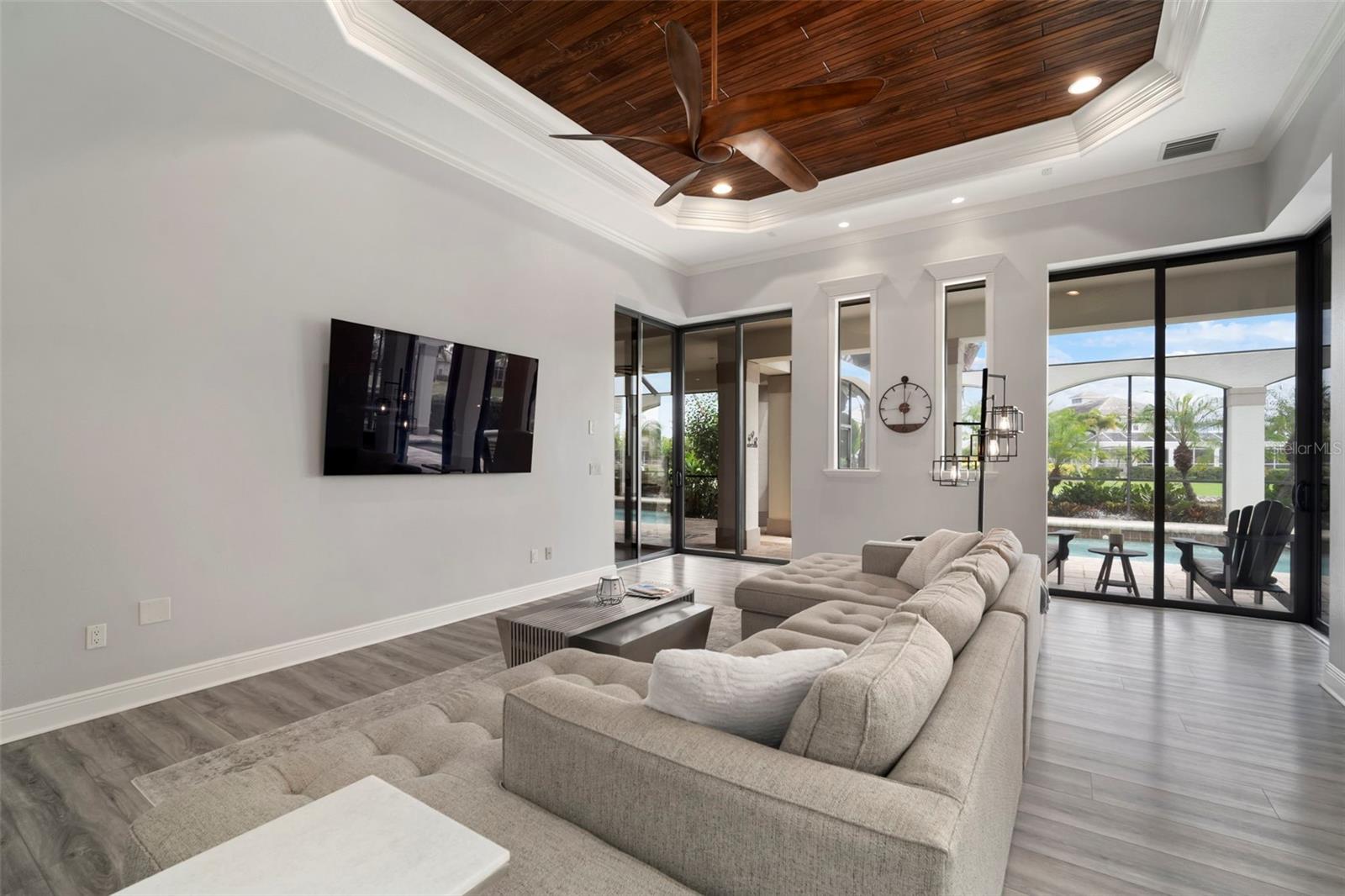 Listing photo id 57 for 5405 Tybee Island Drive