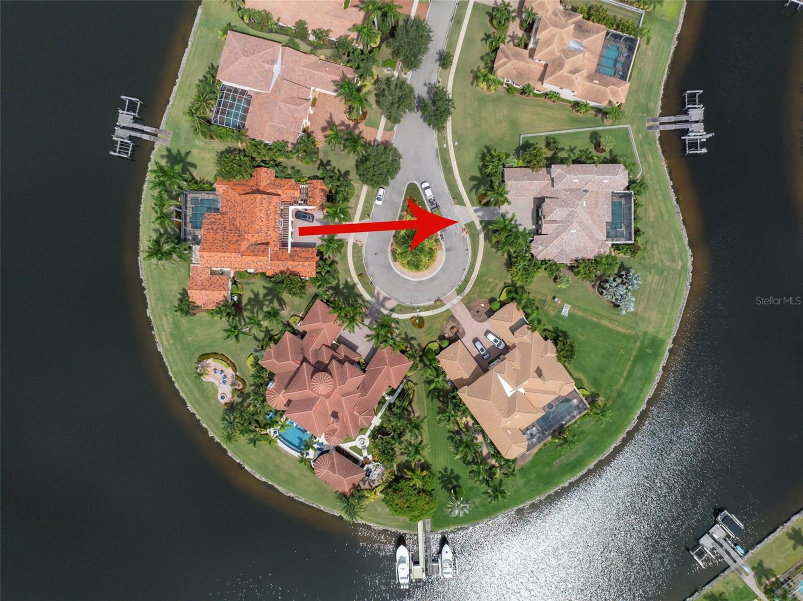 Listing photo id 5 for 5405 Tybee Island Drive