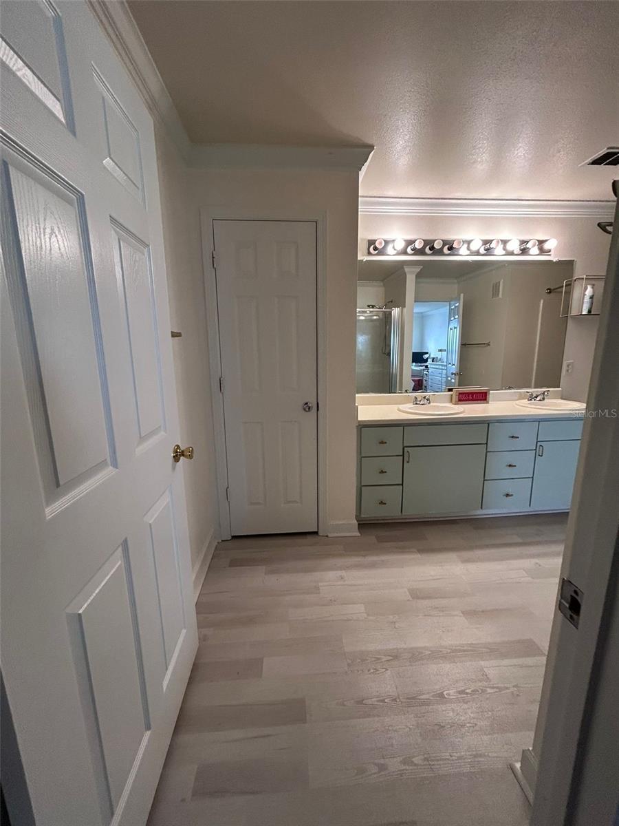 Image 19 of 25 For 18387 Bridle Club Drive 18387