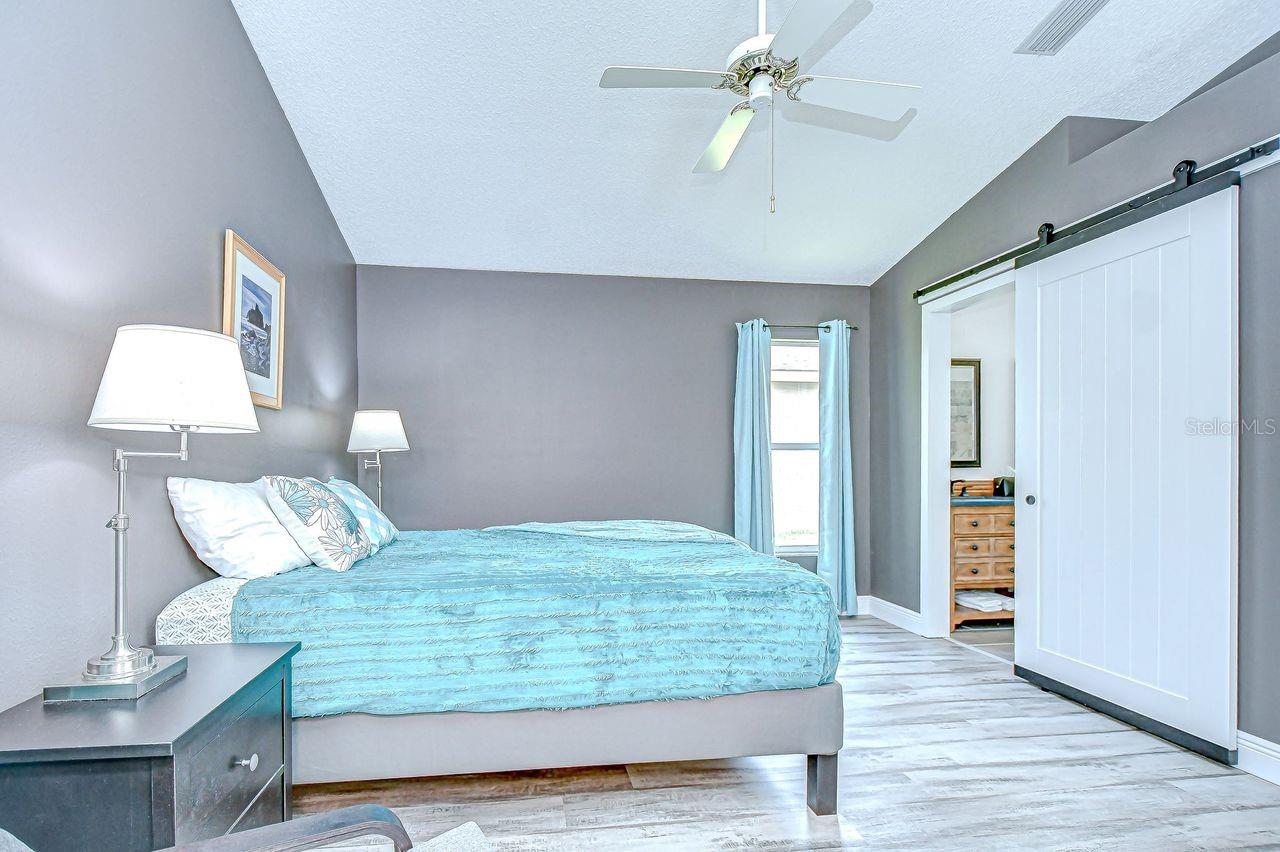 Image 25 of 40 For 11103 Indian Oaks Drive