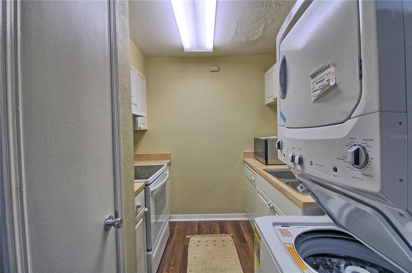 Image 6 of 28 For 2519 Cedar Cypress Court 102