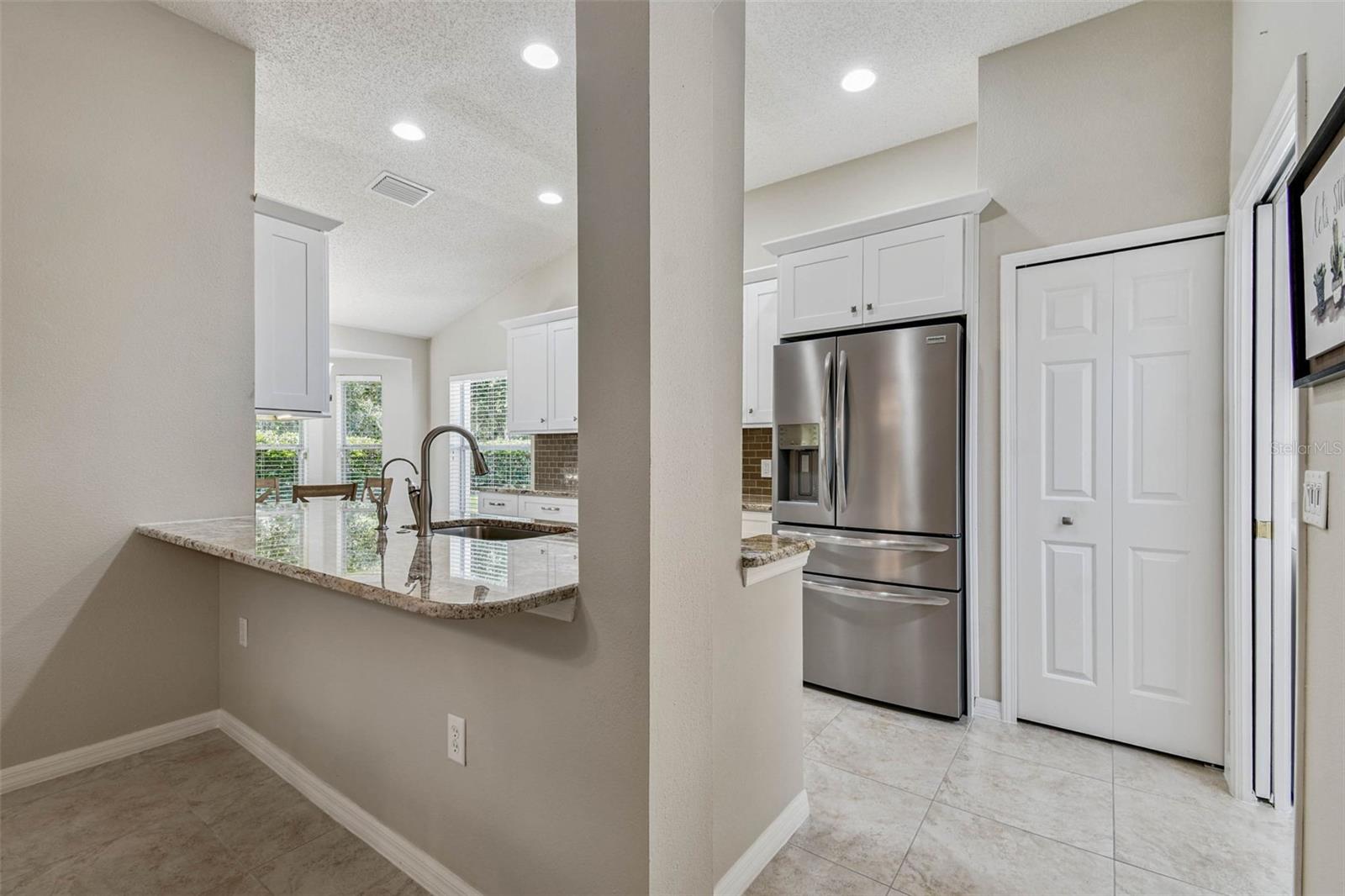 Image 18 of 41 For 12202 Arron Terrace