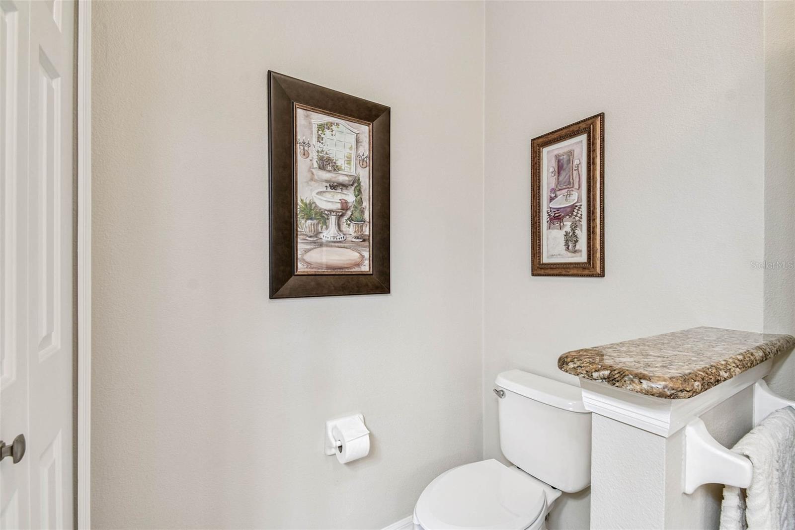 Image 25 of 41 For 12202 Arron Terrace