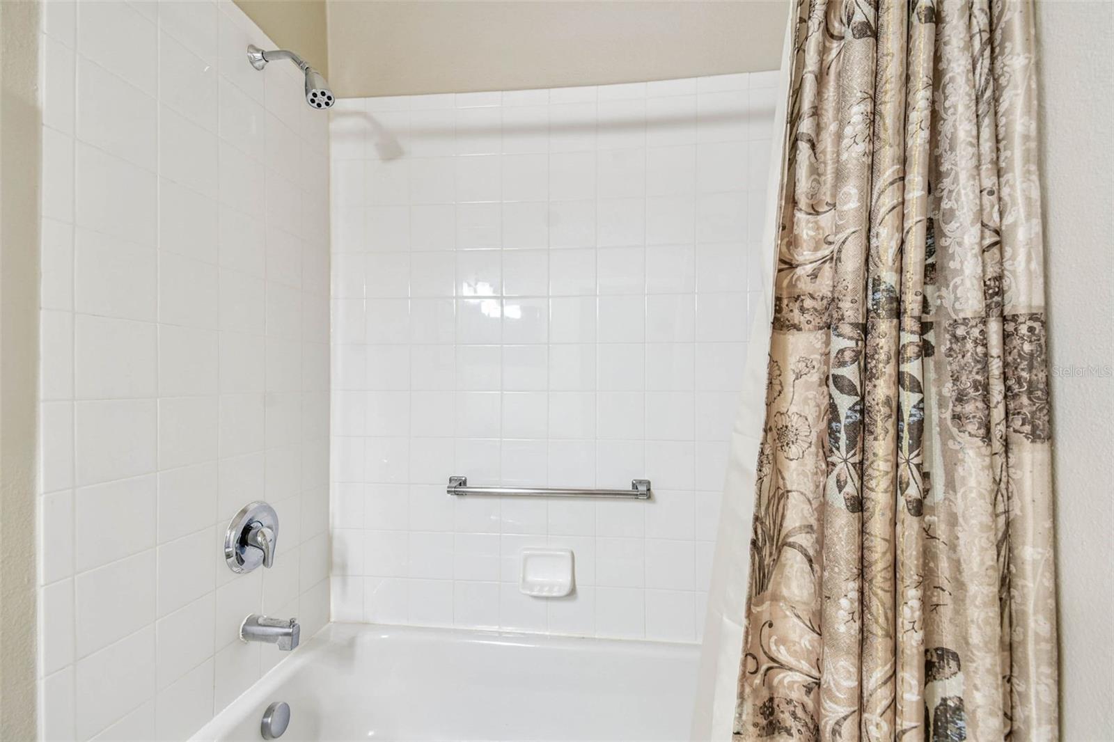 Image 29 of 41 For 12202 Arron Terrace
