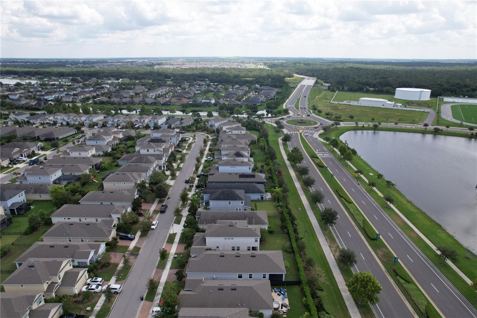 Image 40 of 72 For 6123 Voyagers Place