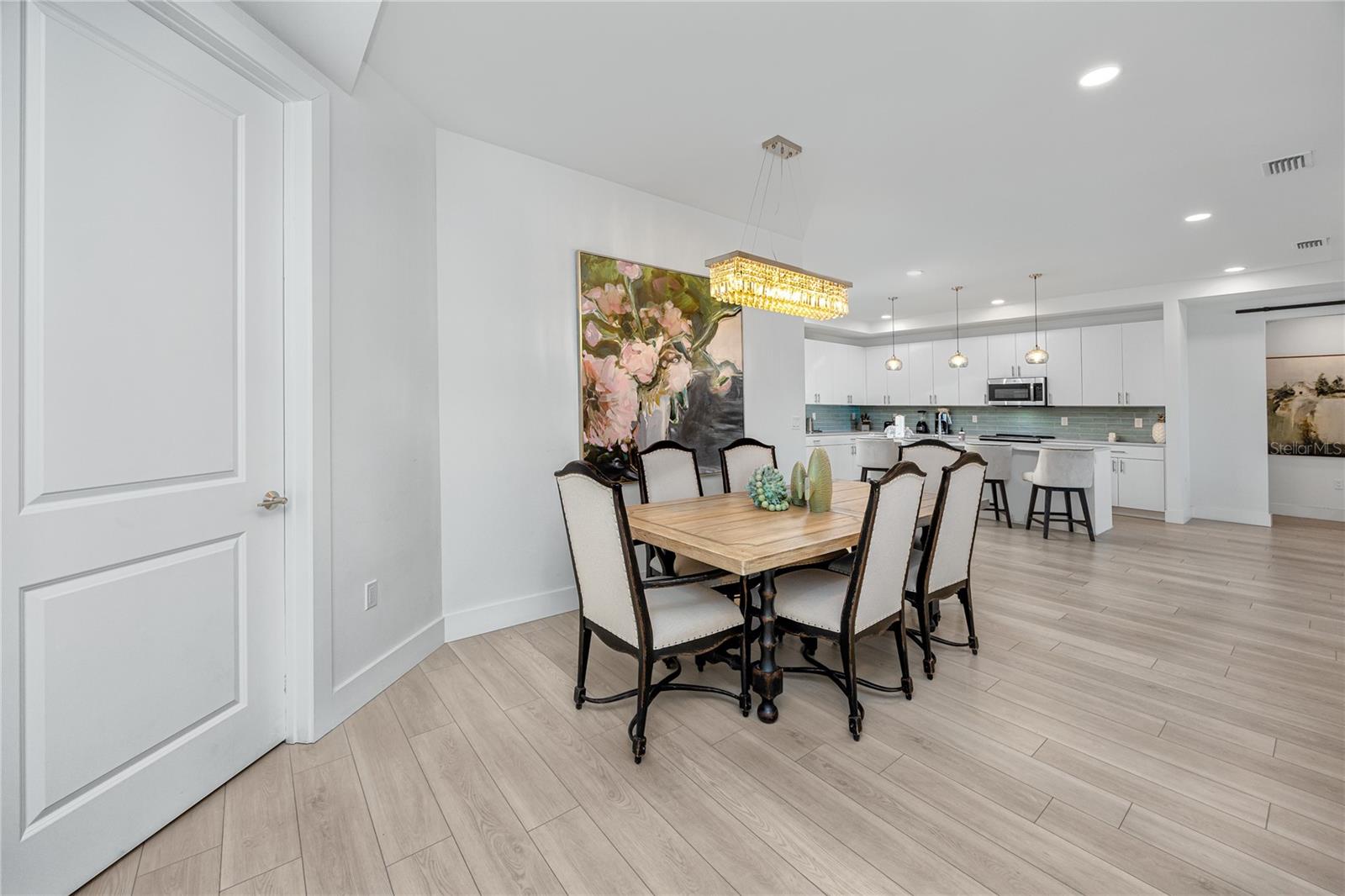 Image 17 of 62 For 300 150th Avenue 305