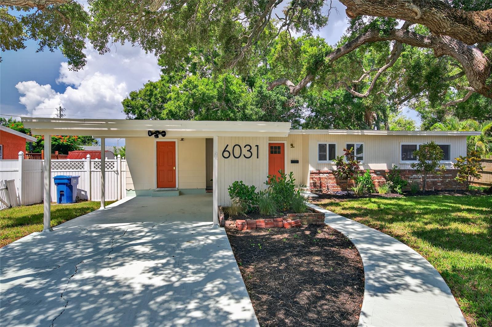 Details for 6031 Highland Street S, ST PETERSBURG, FL 33705