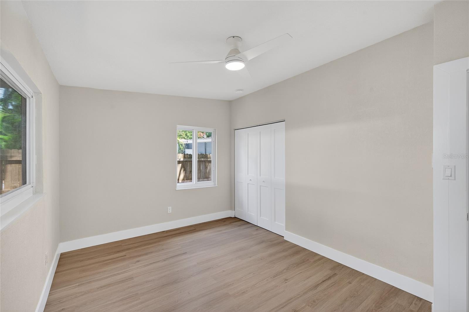 Image 22 of 43 For 6031 Highland Street S