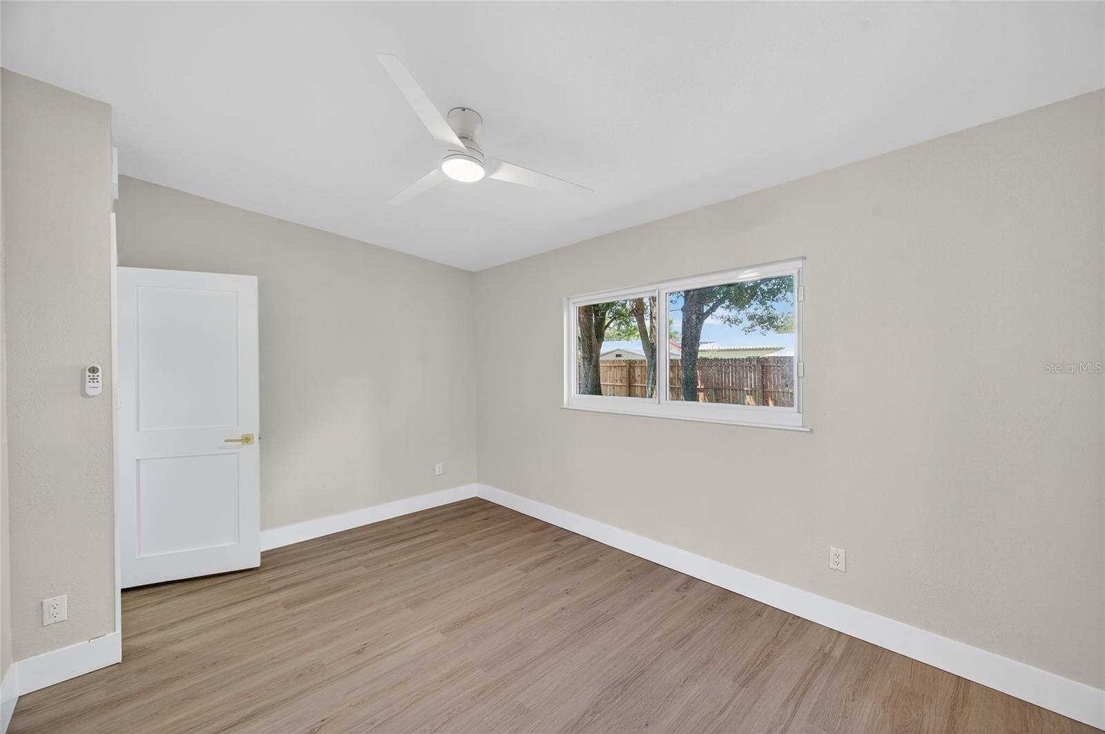 Image 24 of 43 For 6031 Highland Street S