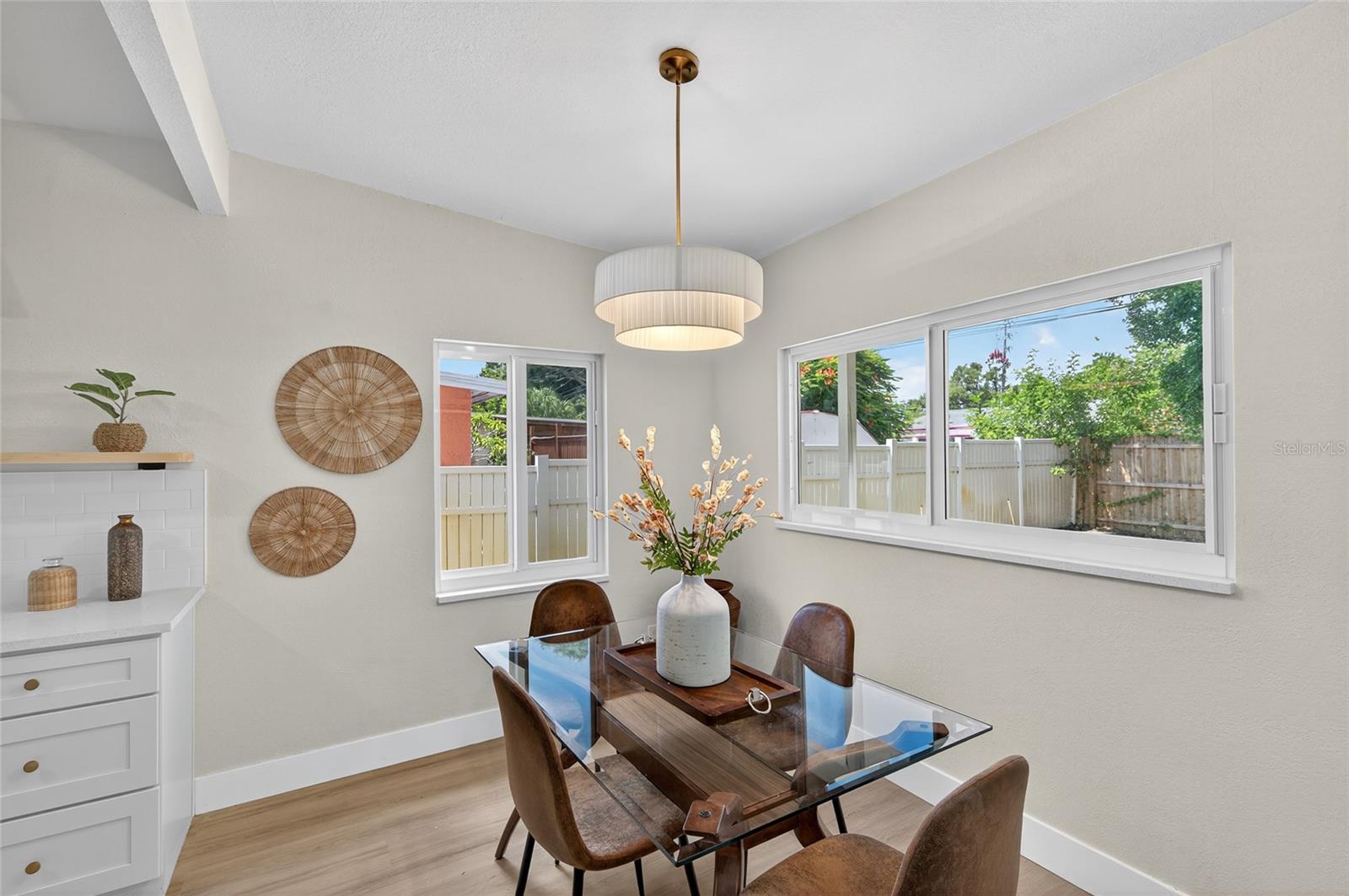 Image 7 of 43 For 6031 Highland Street S